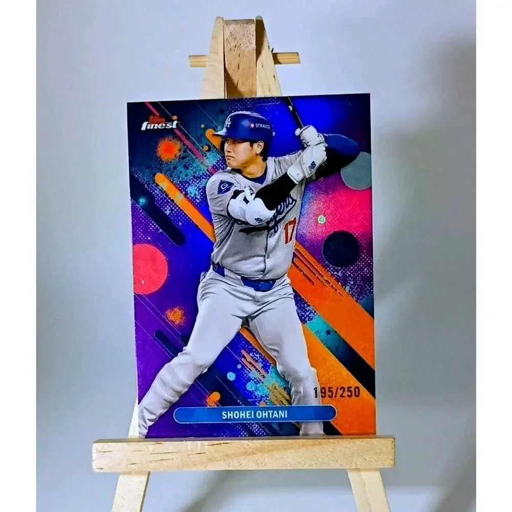 Shohei Ohtani #16 Topps Finest #16 Purple Refractor SP 195/250 - Picture 2 of 7